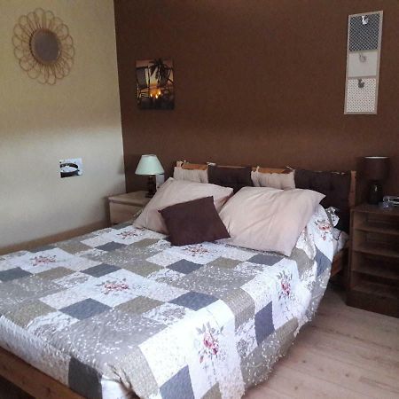 La Maison Familiale Lagarrigue  Eksteriør billede